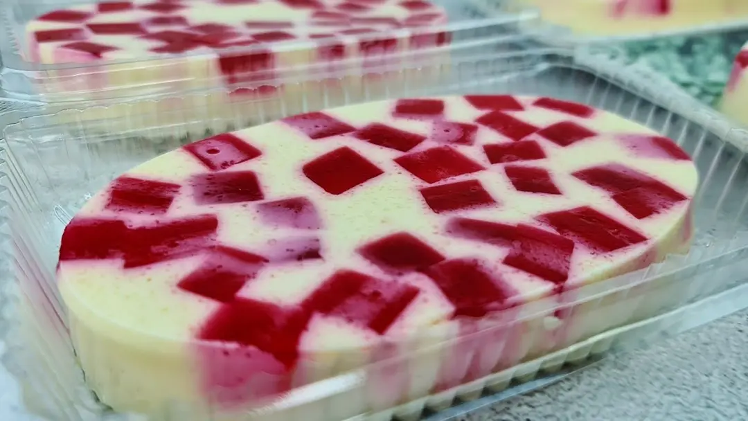 Famous Jelly Milk Cream
