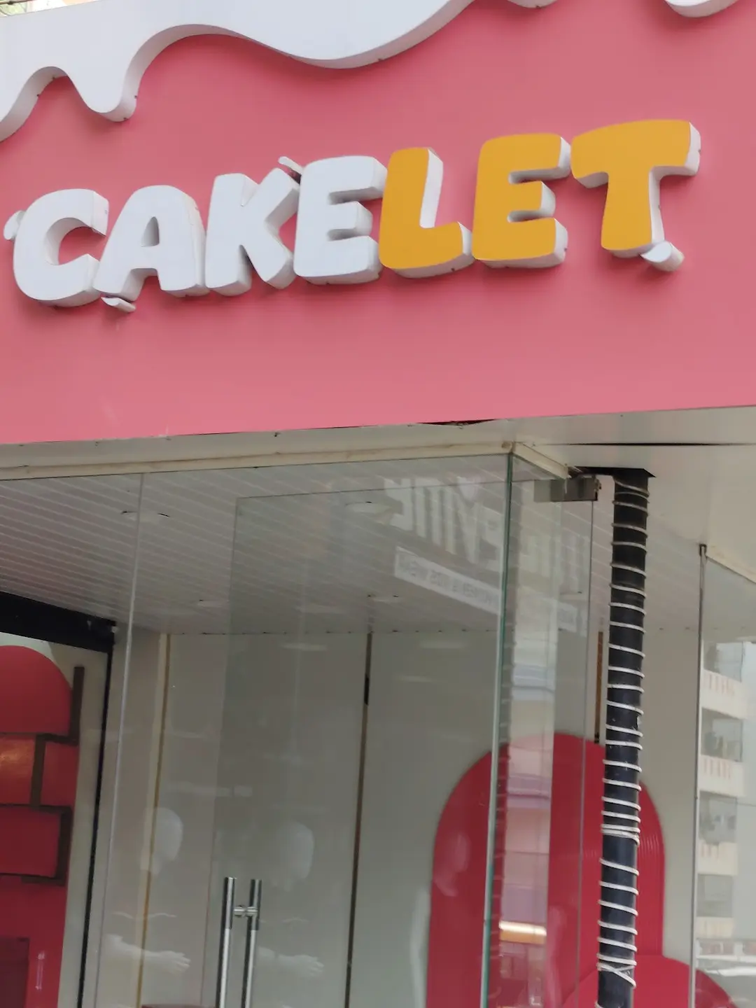 Cakelet