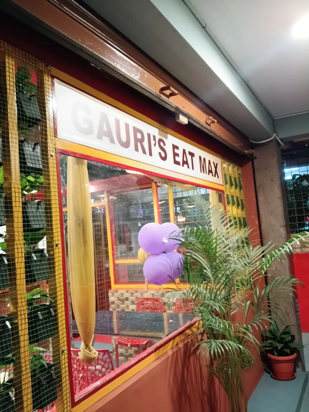 Gauri's Eat Max Entrance