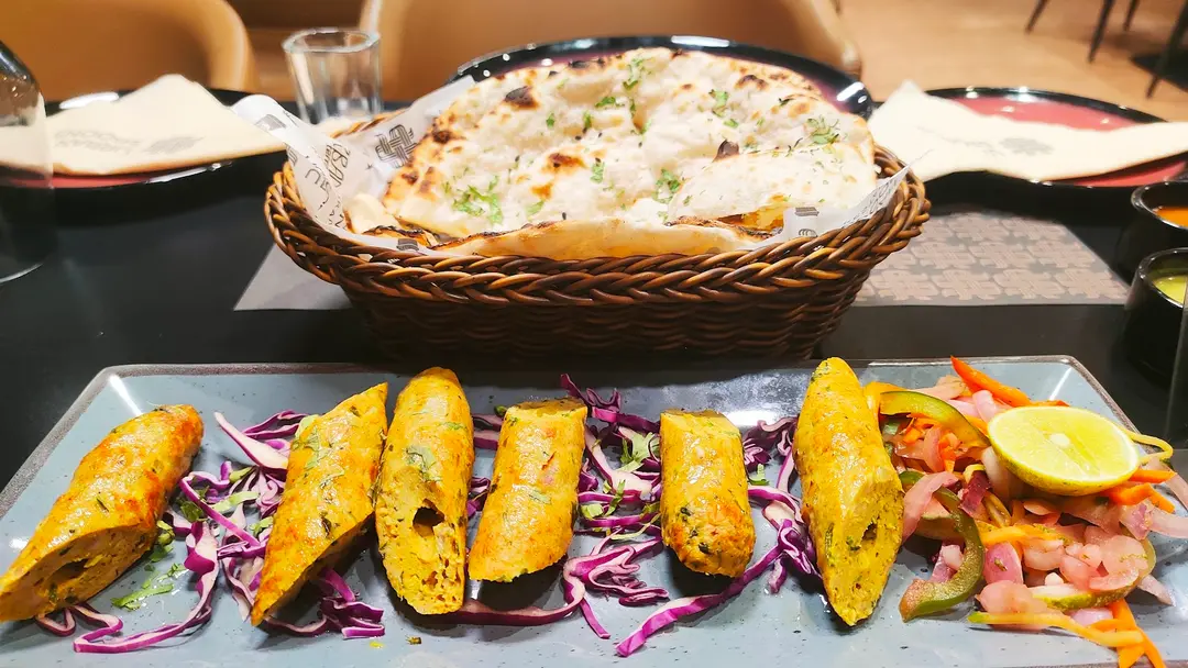 Kebab and Naan Platter