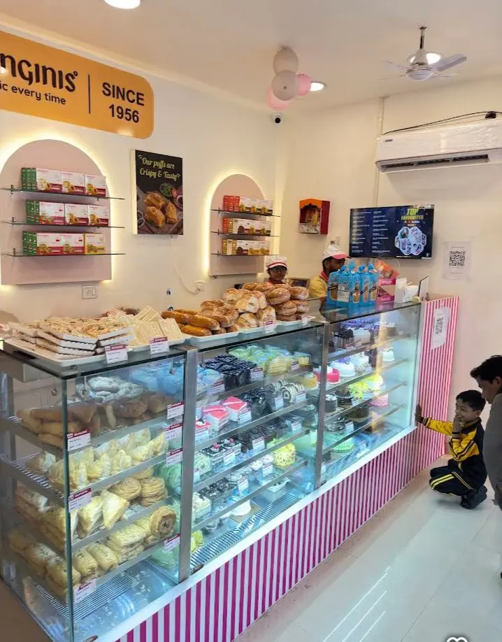 Monginis Bakery Store, Barabanki